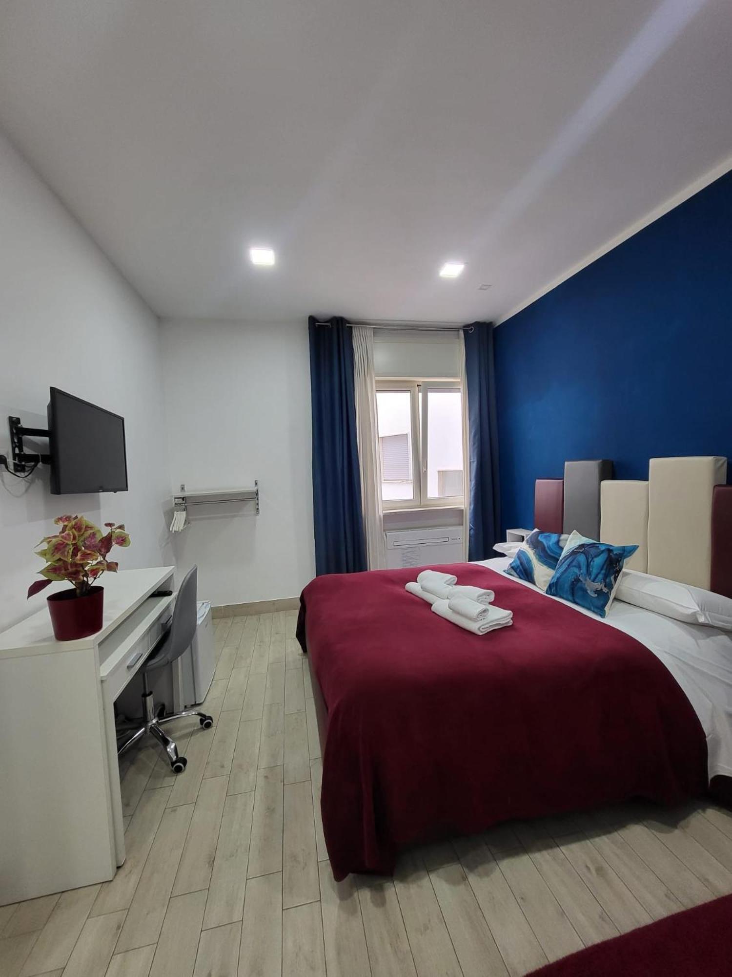 Bed & Breakfast New Era